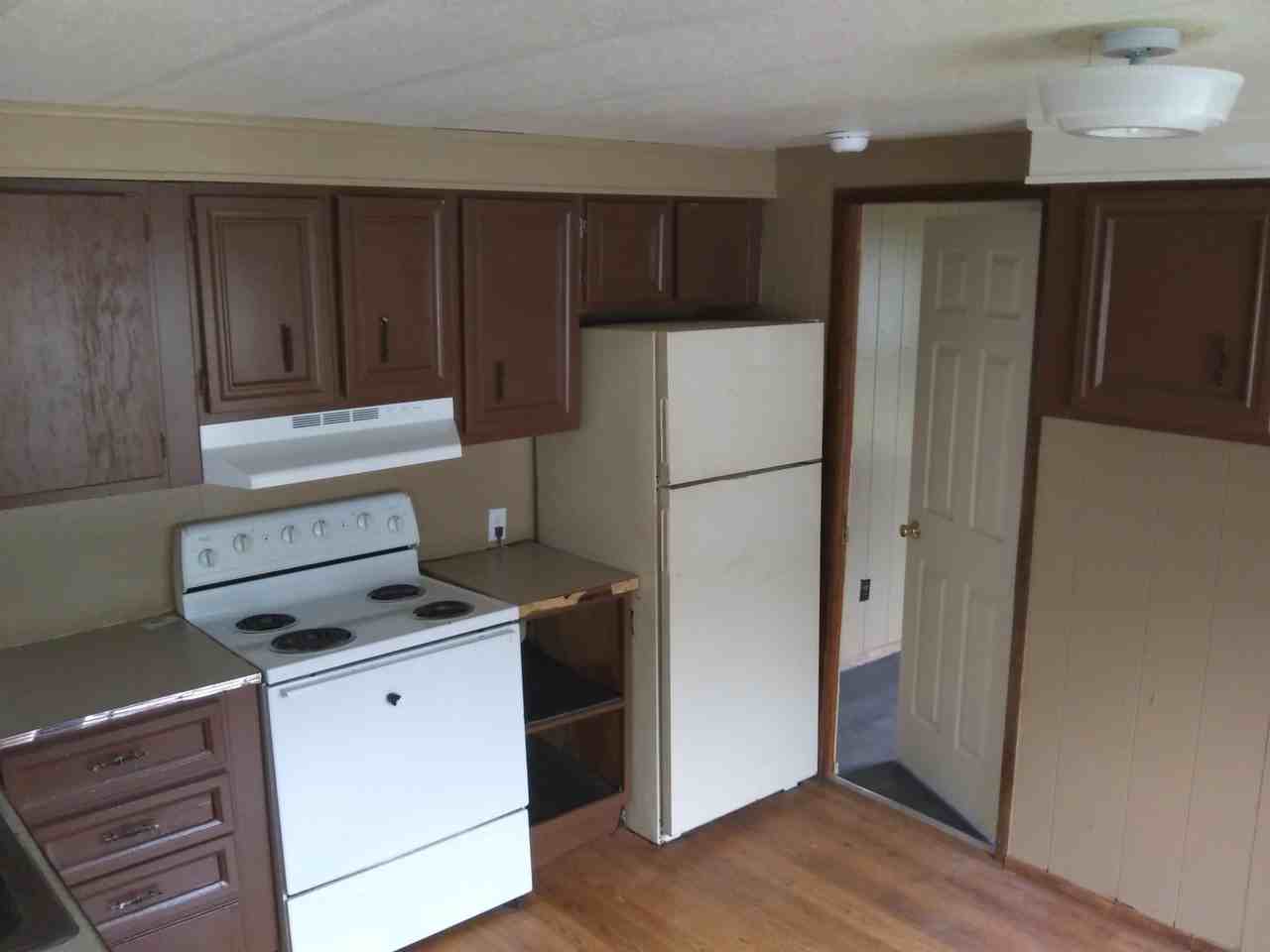 109 Bobcat Rd - Photo 2 of 10