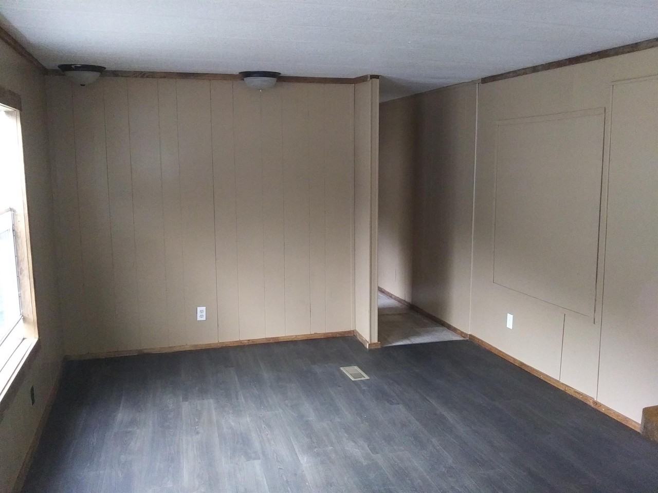 109 Bobcat Rd - Photo 3 of 10