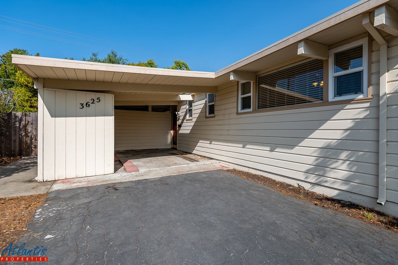 3625 South Court - Photo 3 of 17