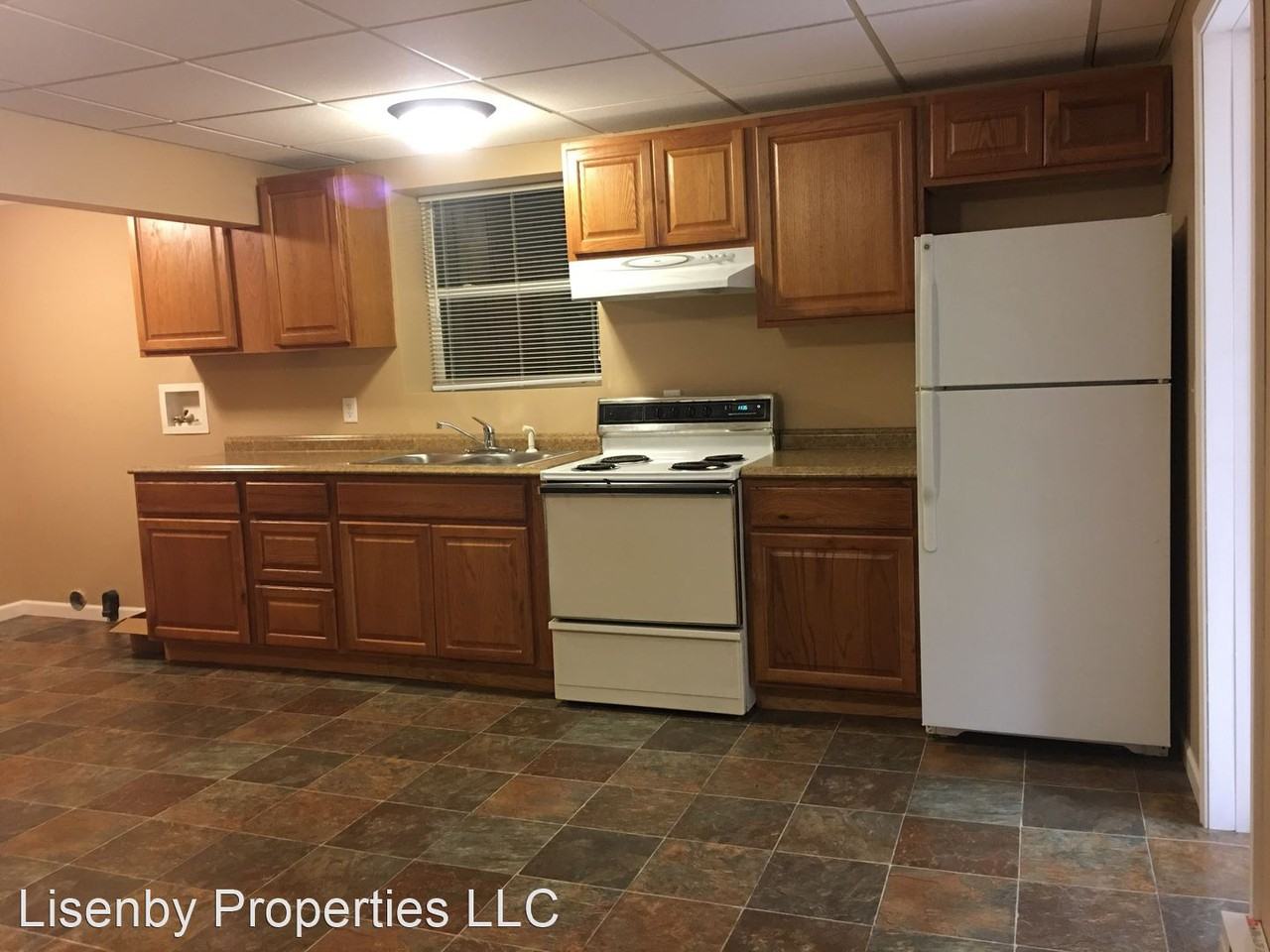 202 Court Street - Photo 2 of 13