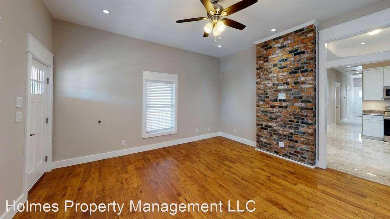 1614 Forest Av - Photo 2 of 20