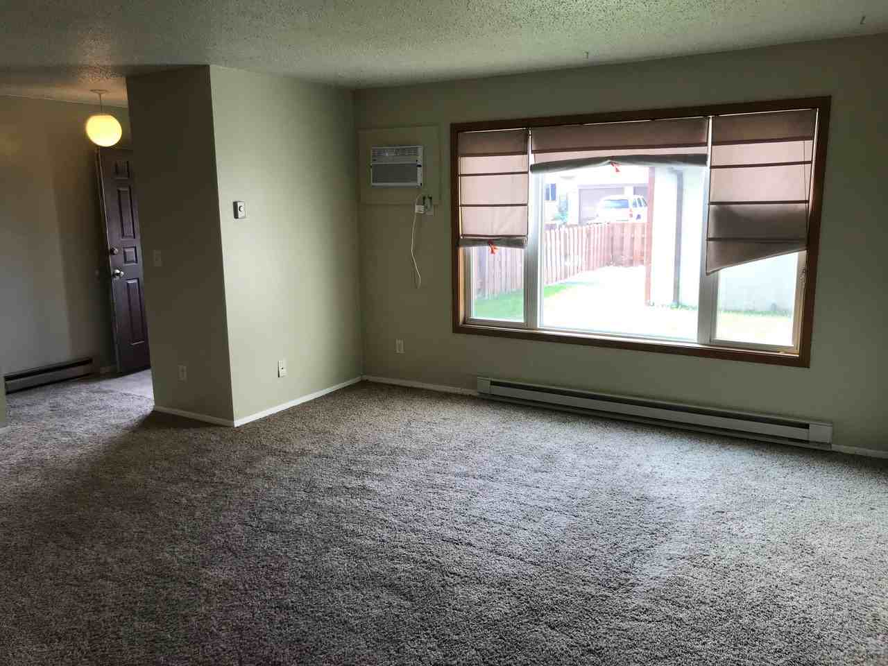 2612 17th Ct W - Photo 5 of 7