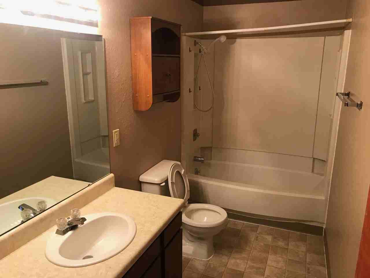 2612 17th Ct W - Photo 7 of 7