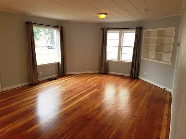 1127 4th Ave E - Photo 3 of 19