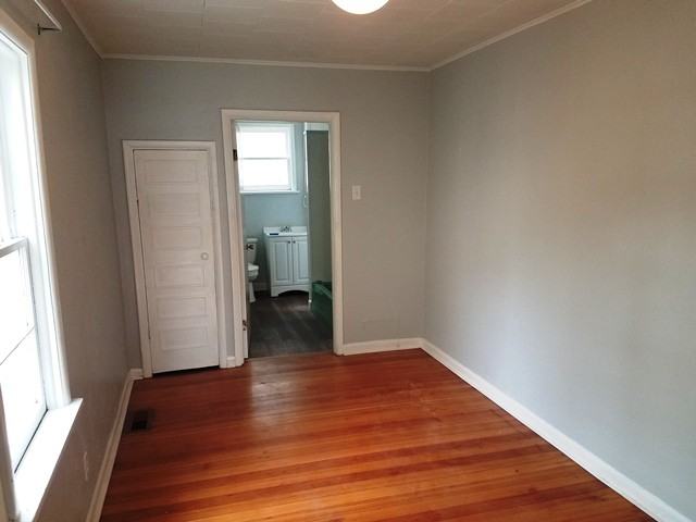 1127 4th Ave E - Photo 7 of 19