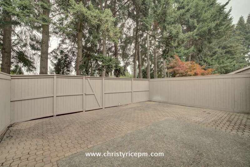 14306 Ne 2nd Pl - Photo 2 of 12