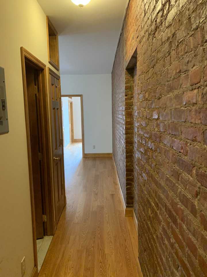 200 West 85th Street #5D