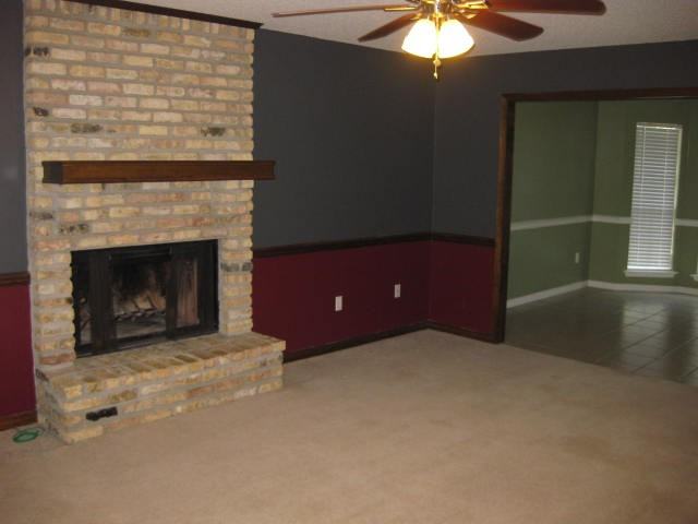 3016 Lloyds Ln - Photo 3 of 13