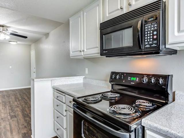 1151 Sonora Ave - Photo 7 of 16