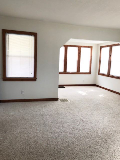 3811 Berkeley - Photo 3 of 15