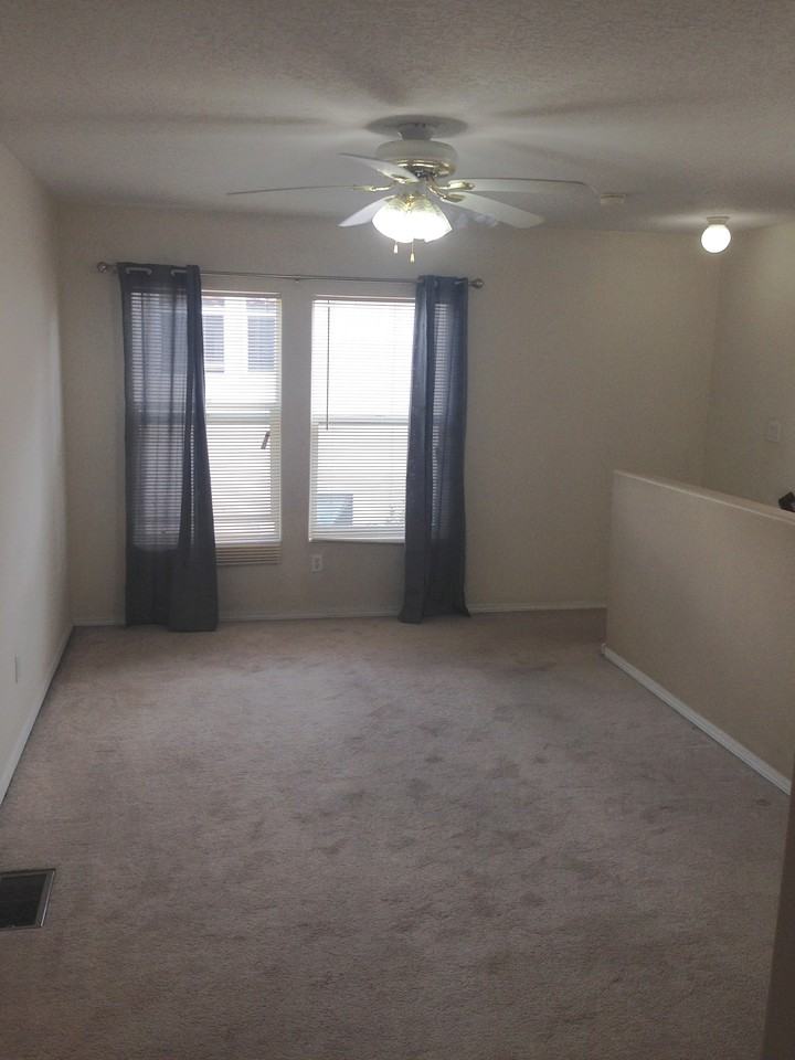 4247 Altura Vista Ln Ne - Photo 2 of 11