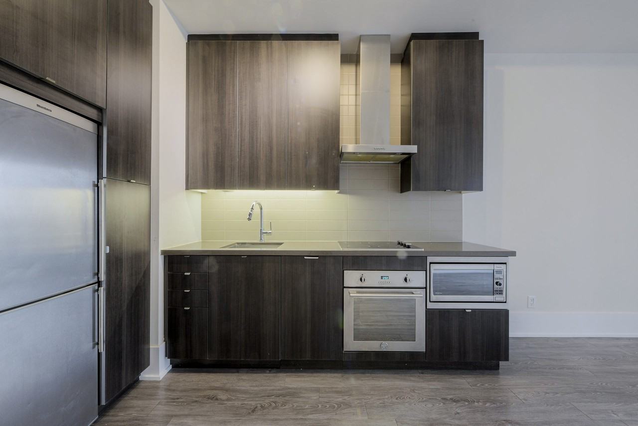 20 John St - Photo 3 of 14