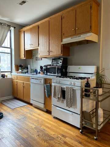 1531 W Thomas St Apt 3r - Photo 3 of 25