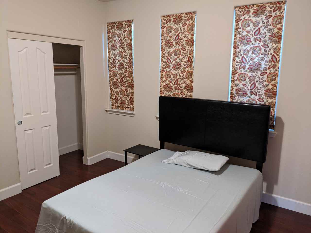 24172 Saklan Road - Photo 2 of 8