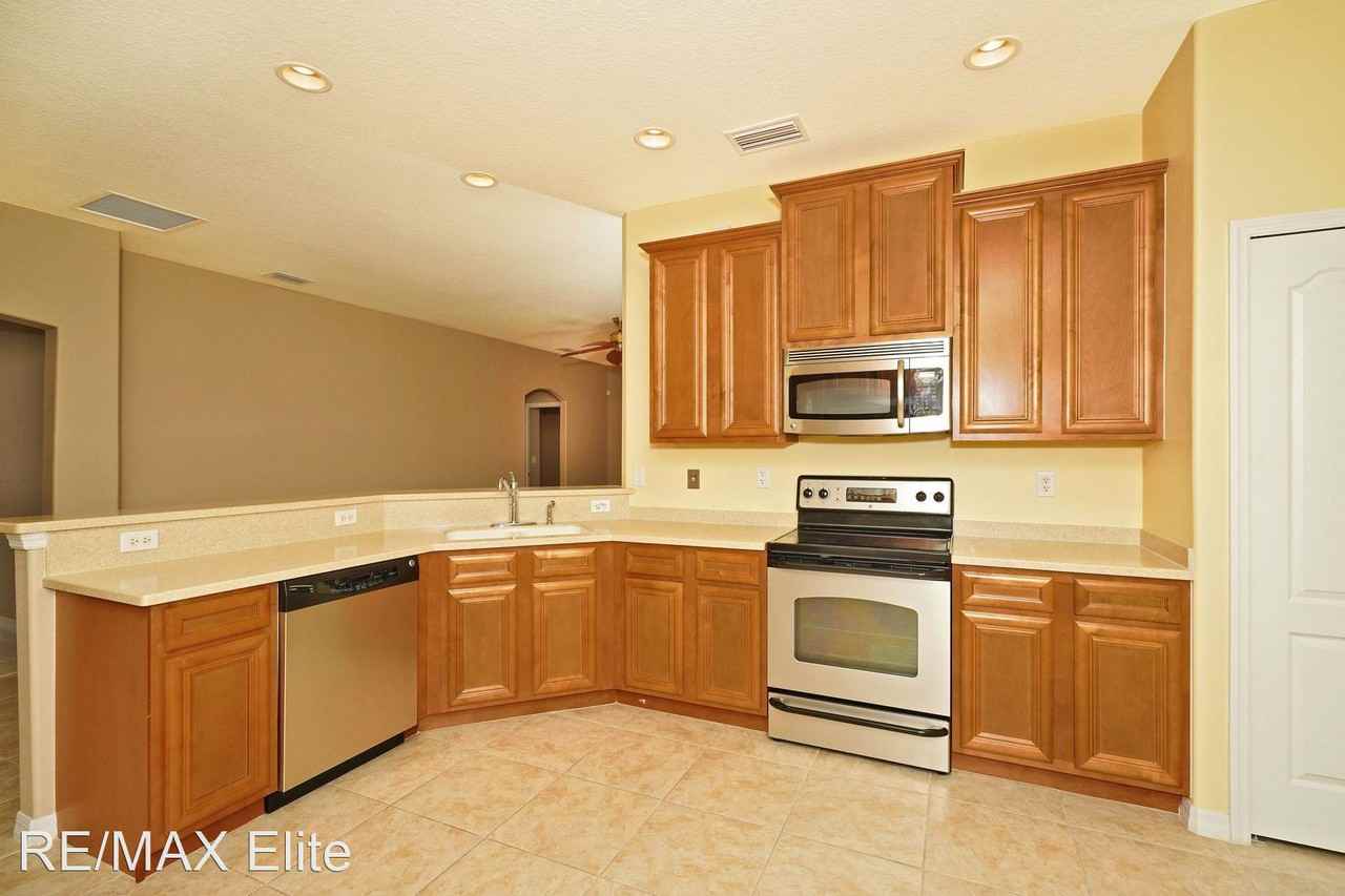 661 Remington Green Dr Se - Photo 3 of 21