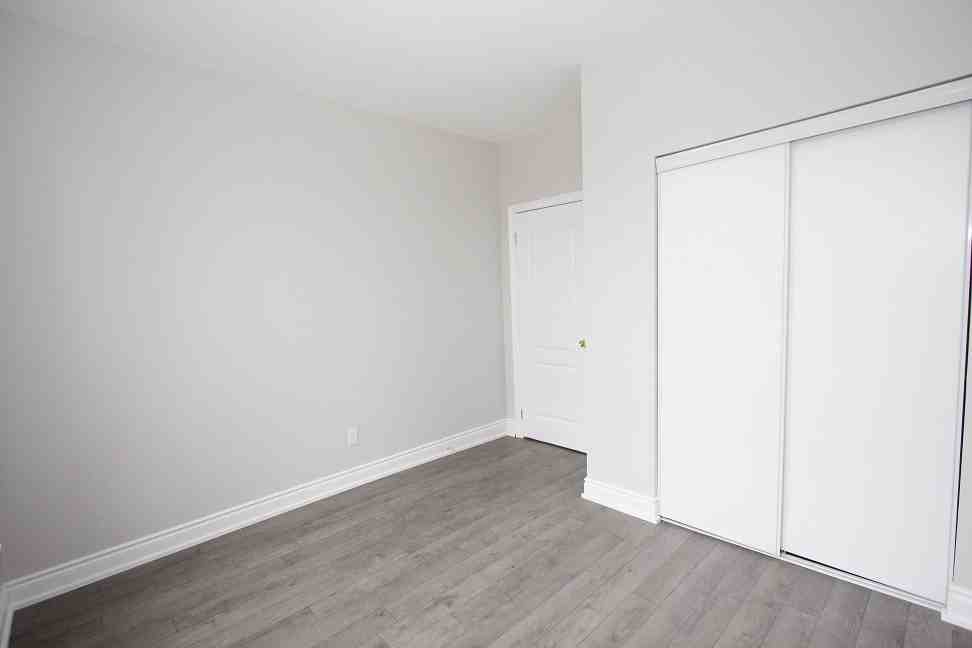 Queen St W & Brock Ave #3 - Photo 7 of 9