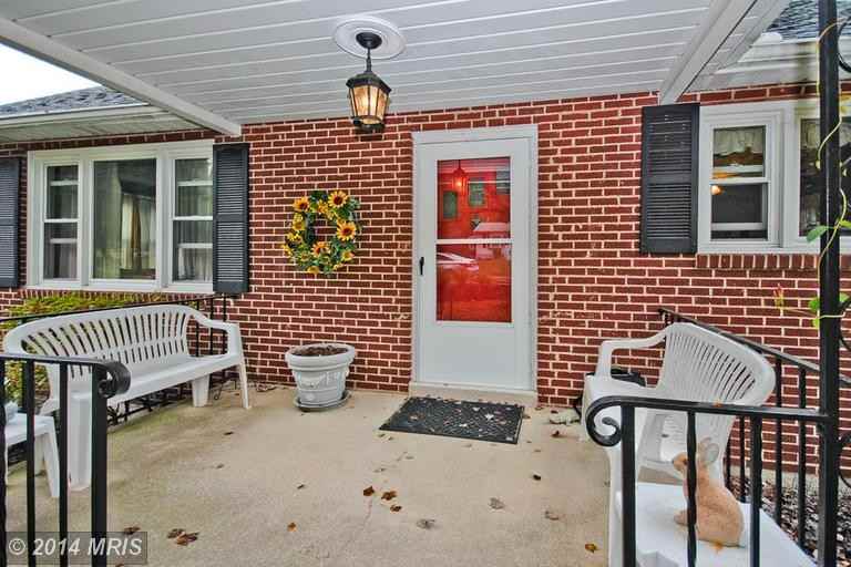 4908 Ridge Rd - Photo 2 of 20