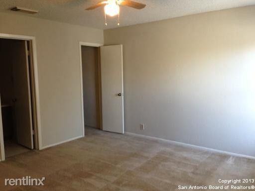 7303 Flintwood Cir - Photo 3 of 18