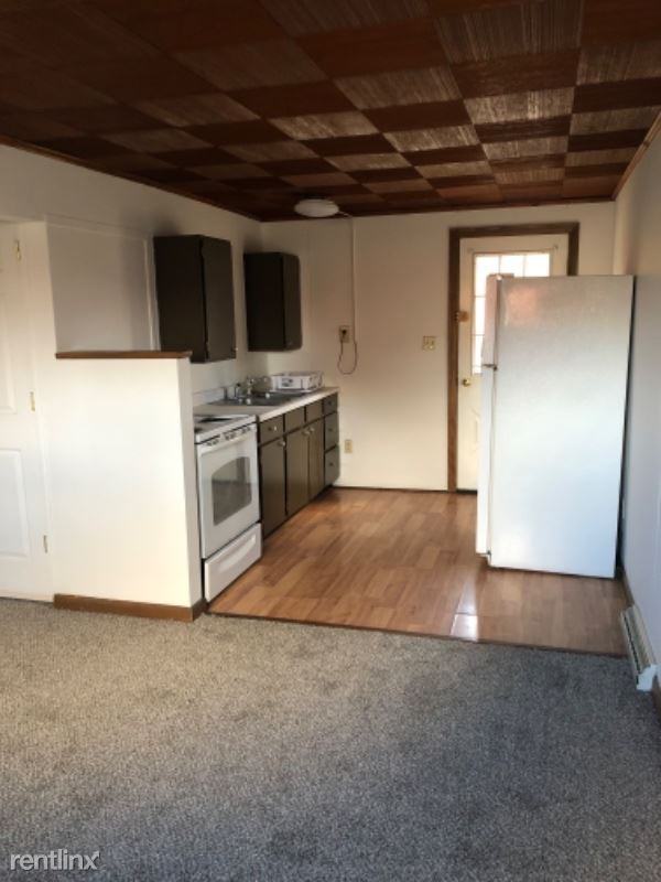 118 W Washington St - Photo 3 of 5