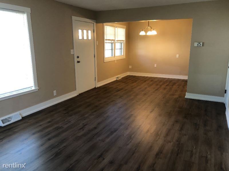 116 W 14th St - Photo 3 of 10