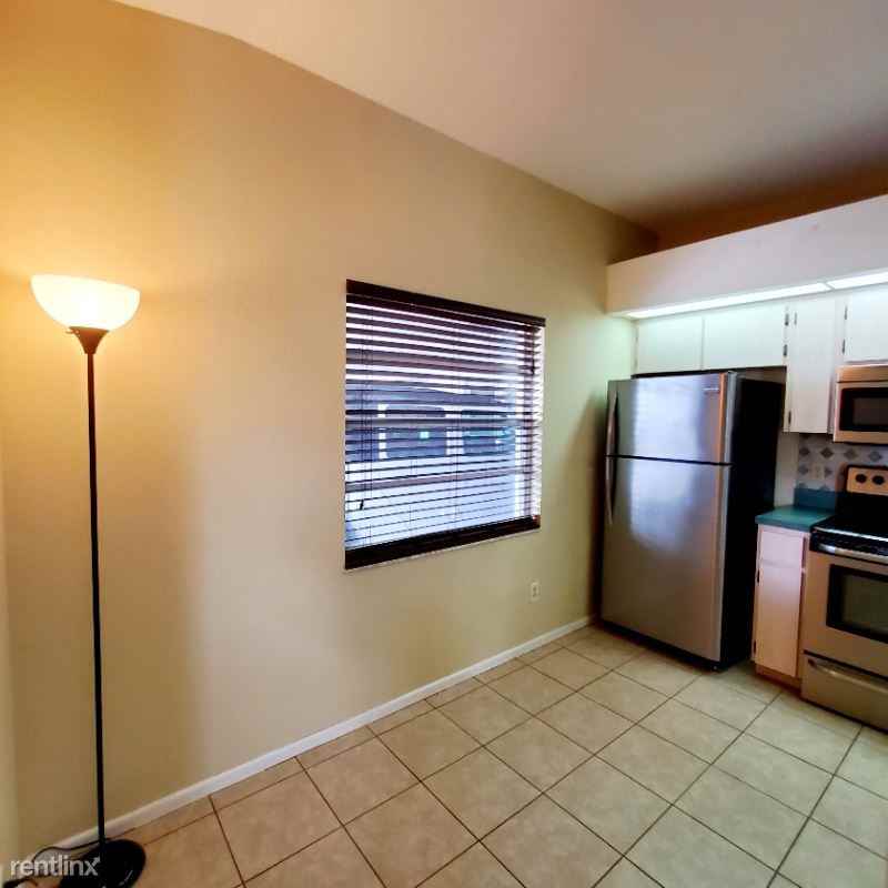 4225 San Rafael Ave - Photo 3 of 21