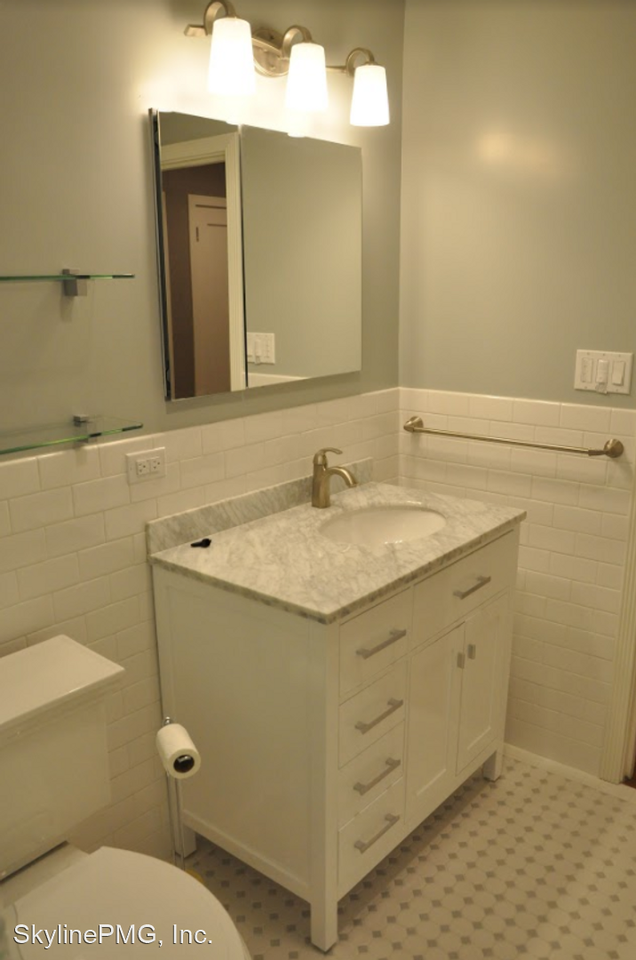 472-474 Corbett Ave - Photo 3 of 21