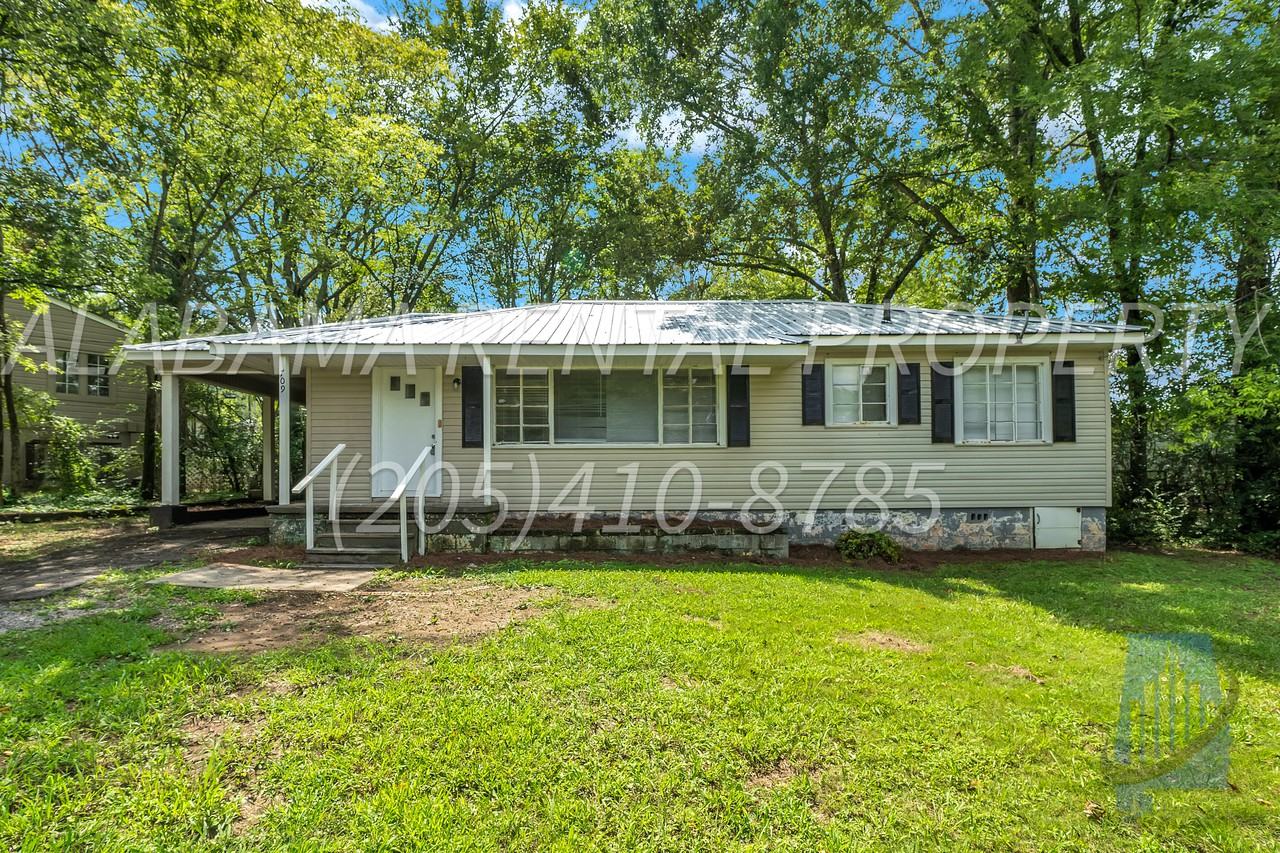 709 Jeannine Ct - Photo 2 of 24