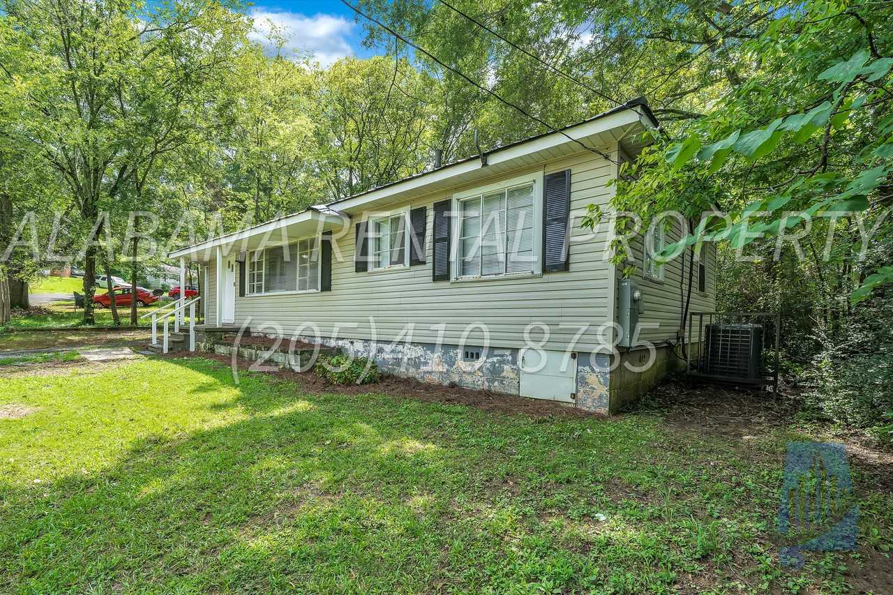 709 Jeannine Ct - Photo 3 of 24