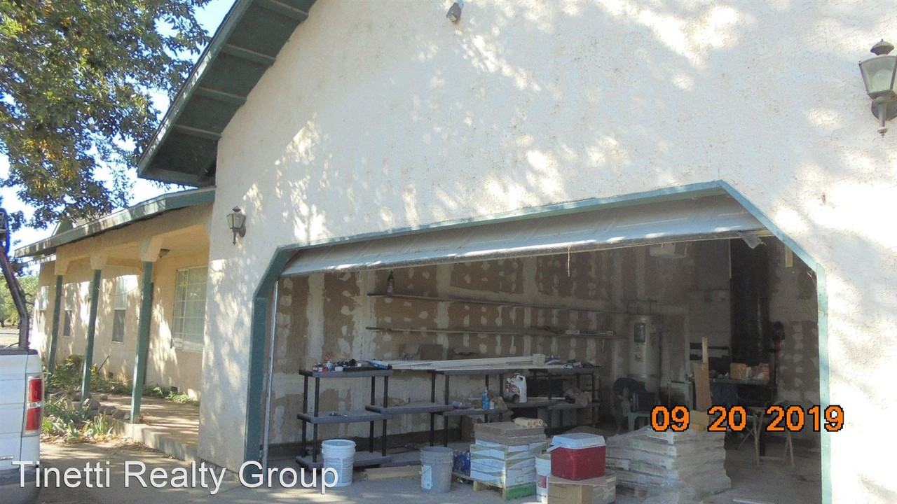6070 Turlock Rd - Photo 2 of 13