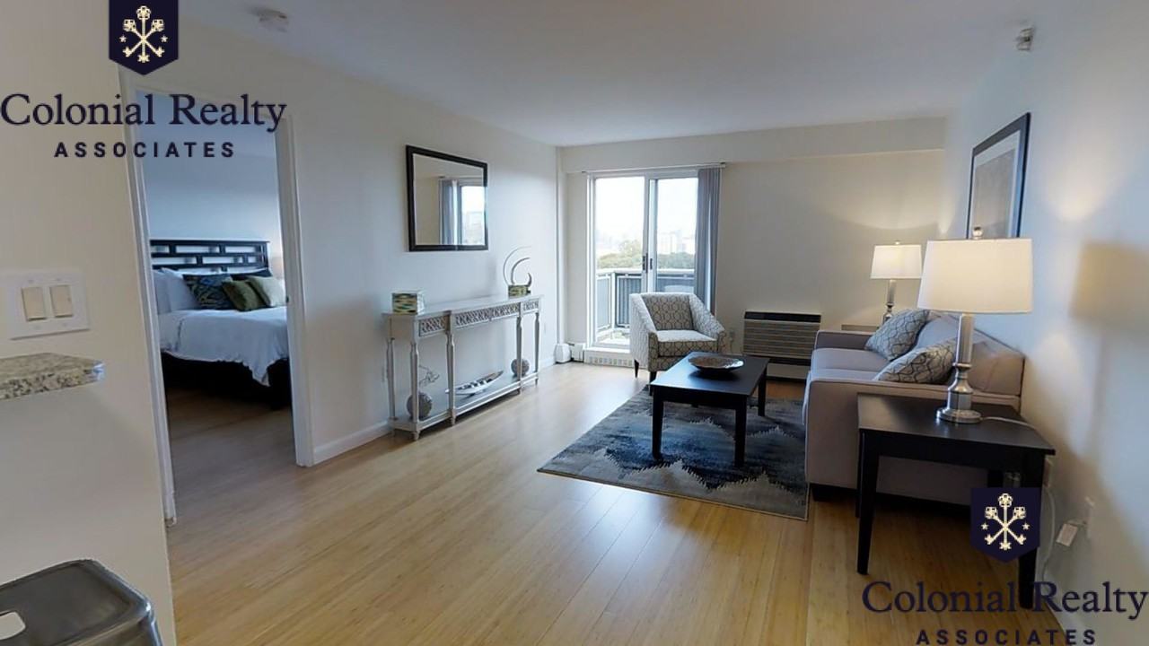 Freeman St #905 - Photo 3 of 11