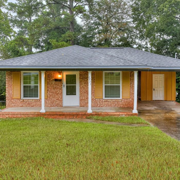 2723 Hazel St - Photo 2 of 8