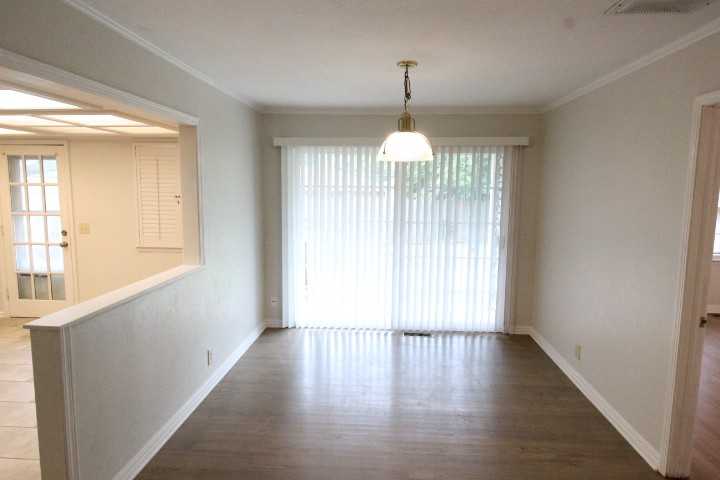 2436 Huntleigh Drive - Photo 4 of 14