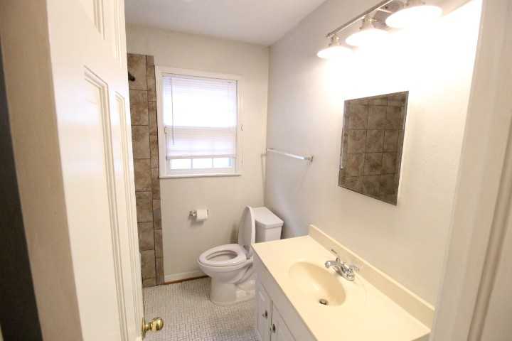 2436 Huntleigh Drive - Photo 6 of 14