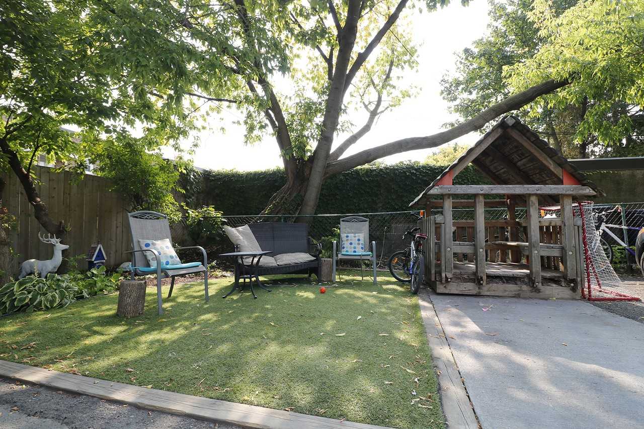 99 Braemar Avenue - Photo 2 of 15