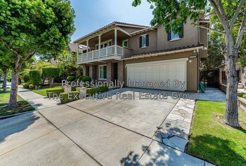 1932 W Deerefield Rd - Photo 2 of 14