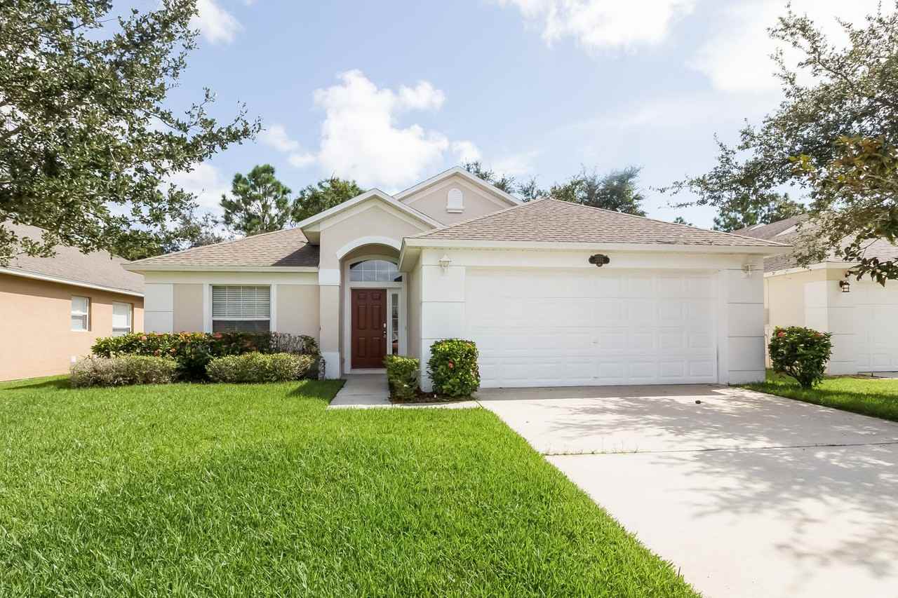 2552 Glasbern Cir - Photo 2 of 21