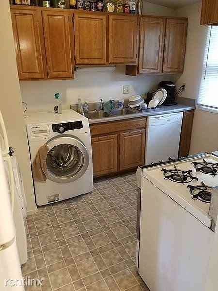 511 Northborough Ln - Photo 3 of 11