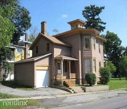 92 N Main St - Photo 3 of 18