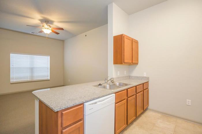 3838 Chelsea Dr - Photo 2 of 11