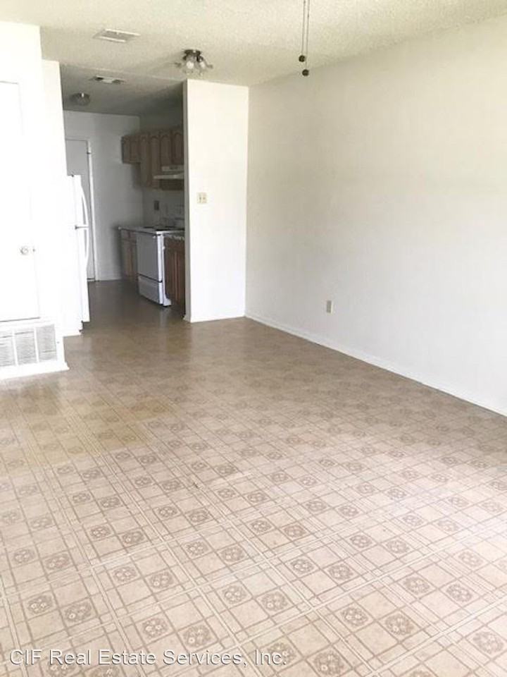 2617 Parrish - Photo 3 of 8