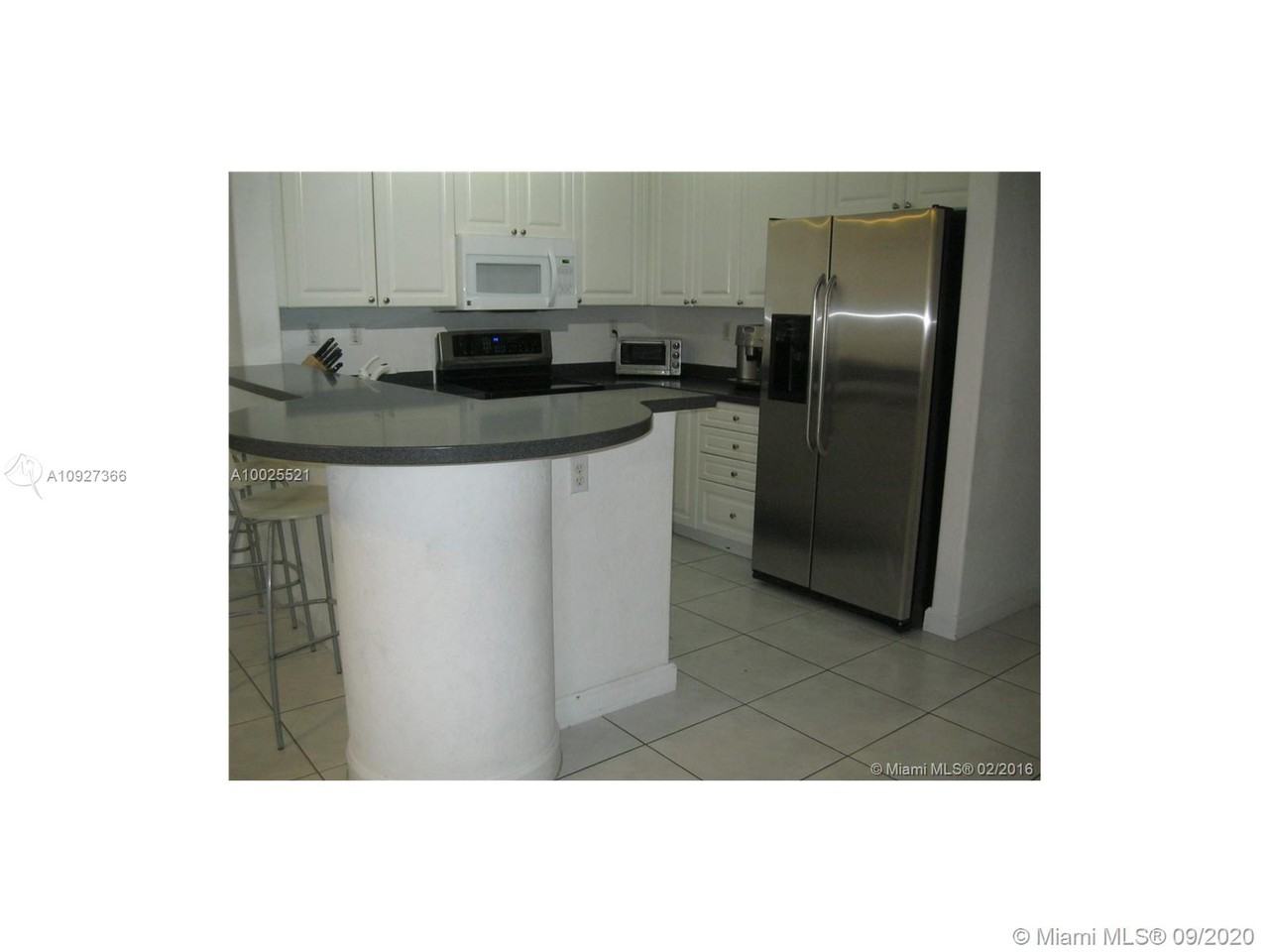 11324 Northwest 54th Terrace - Photo 3 of 12