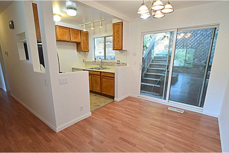 26 Taylor Dr - Photo 3 of 16