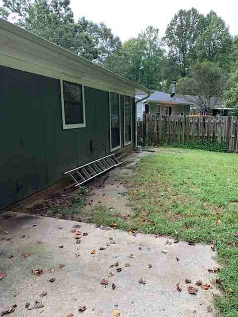 6 Bellows Ct - Photo 3 of 9
