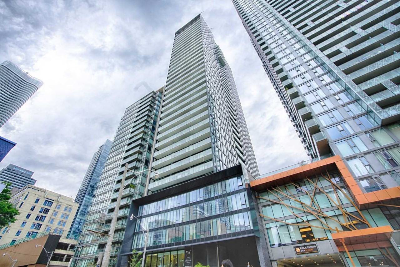 28 Wellesley Street East ##604