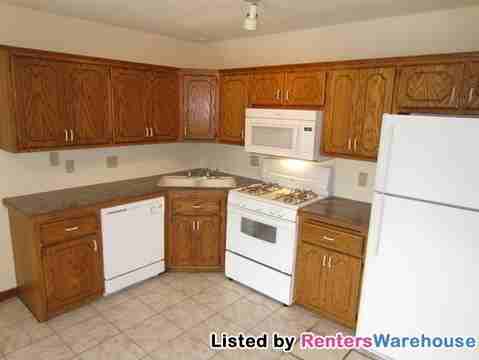 16106 Joplin Way - Photo 2 of 15