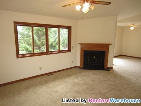 16106 Joplin Way - Photo 3 of 15