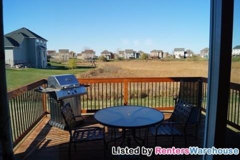 6629 Marlowe Ave NE - Photo 2 of 12