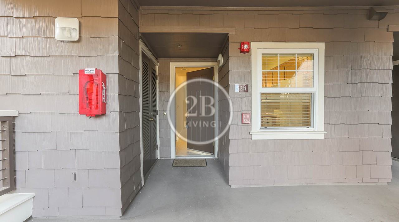 524 Swallowtail Ct - Photo 2 of 21