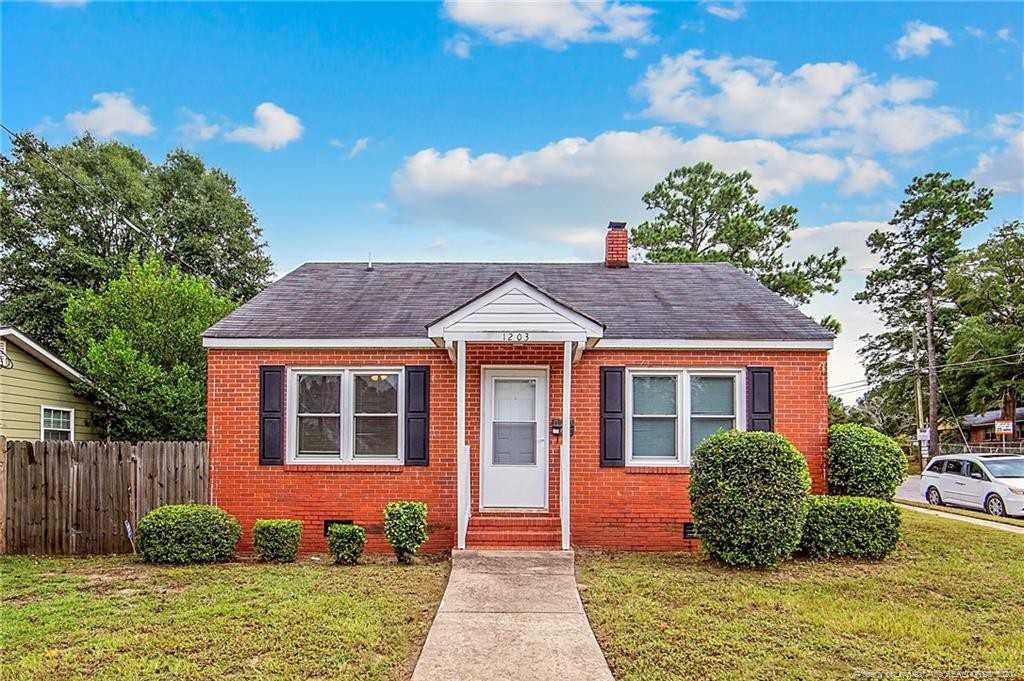 1203 Turnpike Rd, Fayetteville, NC 28305 3 Bedroom House for Rent for