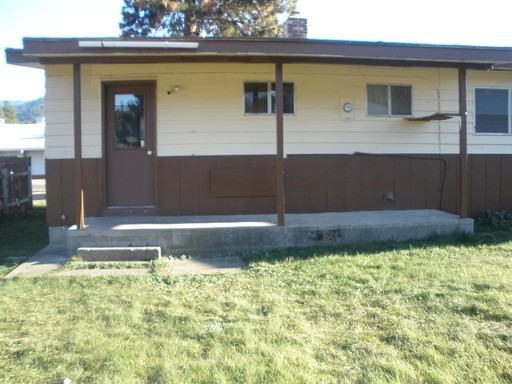 110 N 3rd St - Photo 2 of 12